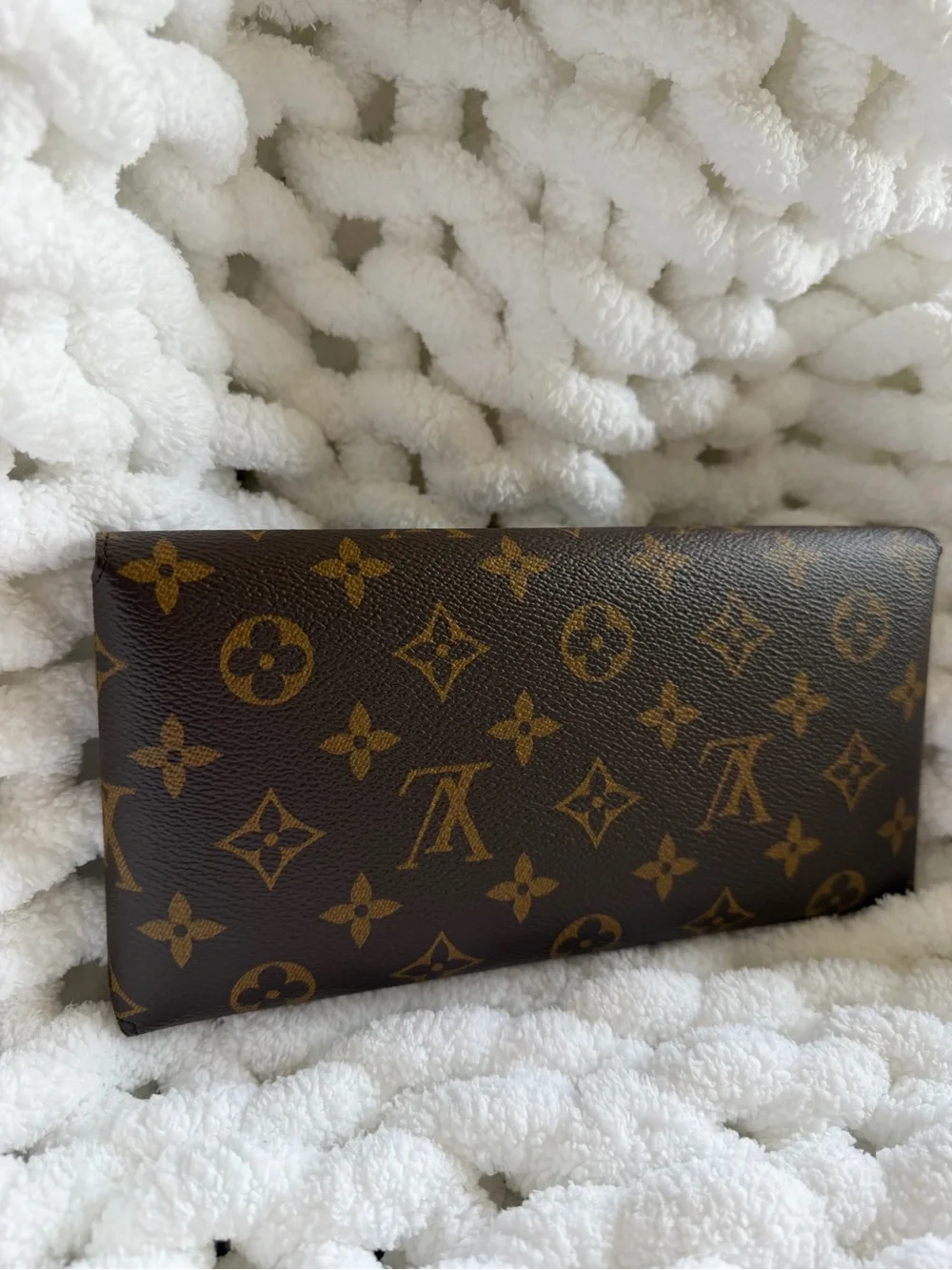 Louis Vuitton authentic louis